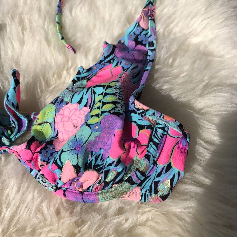 Victoria’s Secret 34B Bright Floral Print Swim top - Picture 4 of 7